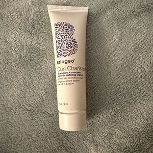 SOLD Briogeo Curl Charisma Leave-In Crème - White and Purple